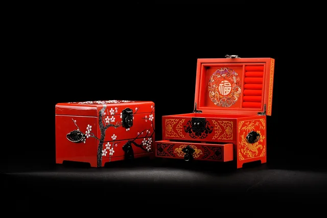 product photography, lacquer, jewelry box, product photography, product photography, product photography, product photography, product photography, jewelry box, jewelry box, jewelry box, jewelry box. Amazon product photography requirements UK sellers must follow